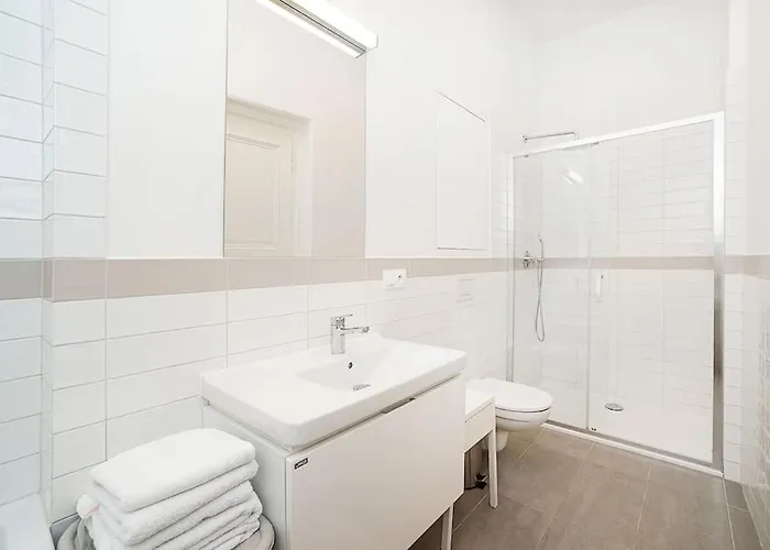 Incredibly Cozy And Spacious With Terrace And Ac Prága
