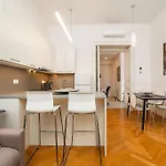 Incredibly Cozy And Spacious With Terrace And Ac Praag
