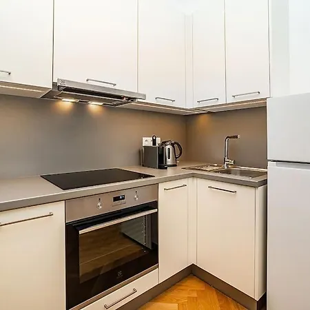 Incredibly Cozy And Spacious With Terrace And Ac Lejlighed *