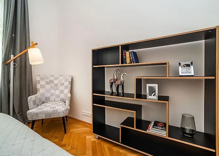 Incredibly Cozy And Spacious With Terrace And Ac Apartmán Praha